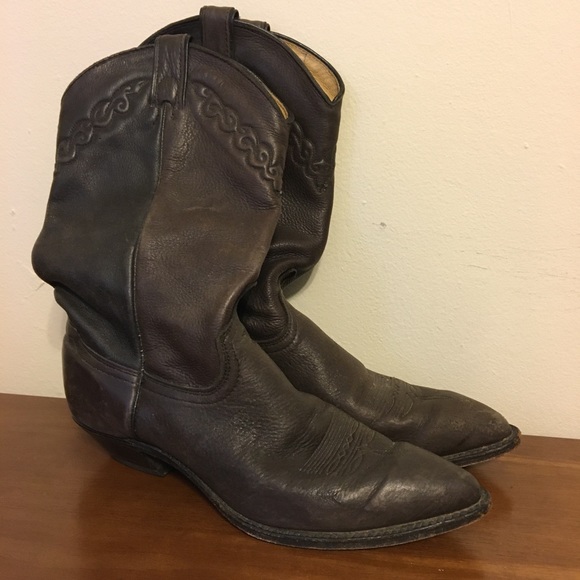 Ladies Cowboy Boots - Picture 2 of 9